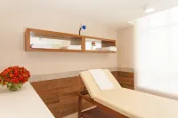 坎普斯華美達套房酒店 - SPA