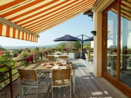 Hôtel du Bollenberg - Restaurant "Côté Plaine" - Spa de la Colline Отели в г. Бюль