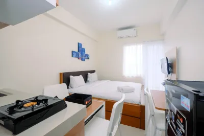 Homey Studio Apartment at Bogorienze by Travelio Toko Hasibuan 3 주변 호텔