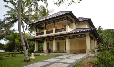 Villa Biru Tanjung Lesung Hotel dekat Pantai Kasvana Beach
