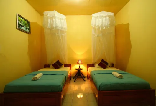 Edy Homestay Kamar Photos