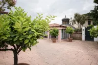 Mancini Park Hotel Hotels near La Saliera