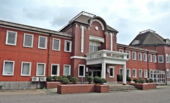 Oyabe City Cycling Terminal - Housity