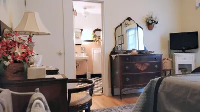 Maurrocks Bed & Breakfast Hotels in Swiftwater
