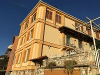 88 Miglia Hotels in Ricco del Golfo di Spezia