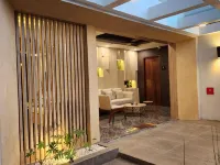 The Salt Guest House Hotel di Maba