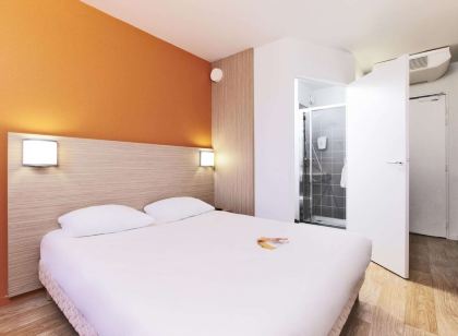 B&B Hotel Laval Ouest