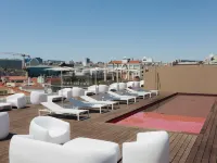 Lumen Hotel & the Lisbon Light Show Hotele w: Lizbona