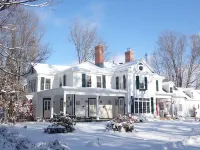 Lee Farm Inn