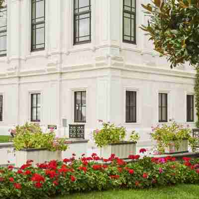 Four Seasons Hotel Istanbul at The Bosphorus Hotel Exterior