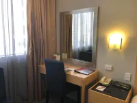 Quality Hotel Ambassador Perth Hotels near Ozone Reserve