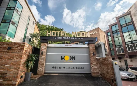 Anyang Hotel Moon