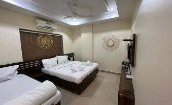 Hotel Sai Mrinalini - Housity