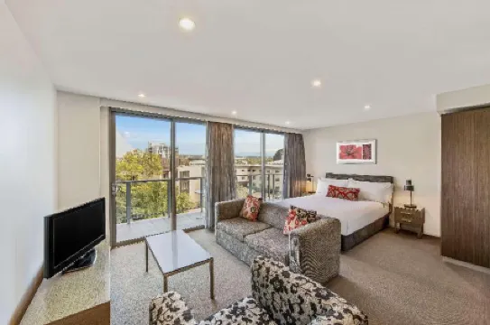 Adina Serviced Apartments Canberra Dickson