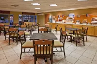 Holiday Inn Express MURRYSVILLE-DELMONT by IHG - breakfast