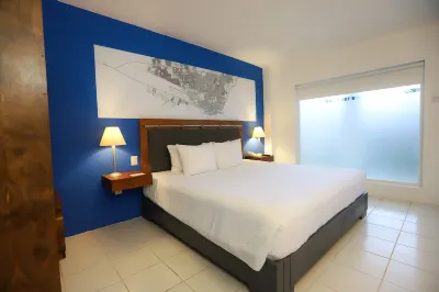 Tryp by Wyndham Chetumal Hoteles cerca de El Malecón de Chetumal