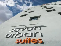 Seven Urban Suites Nantes Centre Hotels in Saint-Sébastien-sur-Loire