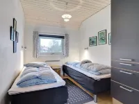 "Carolin" - 400m from the Sea Hotels near Tirpitz