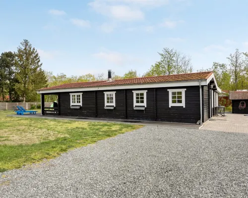 "Hardina" - 300m from the Sea Hotels in Martofte