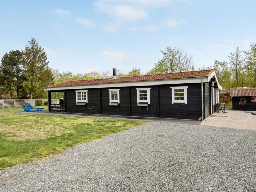 "Hardina" - 300m from the Sea Hotels in Martofte