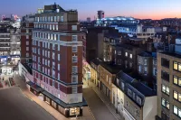 Radisson Blu Hotel, London Bond Street فنادق في 