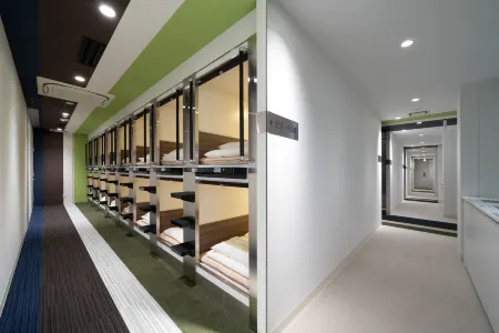 J・Garden Shin-Osaka Capsule Hotel