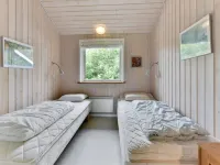 "Estrid" - 30km from the Sea