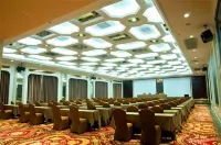 Yicheng Hotel (Huarong Zhuangyuan Lake Ecological Wetland Park store) - 3-Star