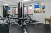 Comfort Inn East - Gym