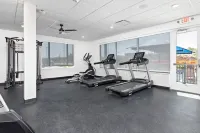 Holiday Inn Express KANSAS CITY NORTH – PARKVILLE by IHG - Gym