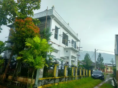 Villa Tepi Sawah Bogor Các khách sạn ở Cigombong