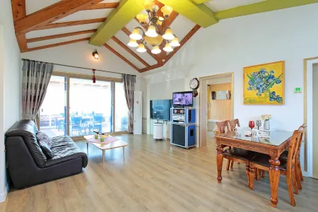 Gyeongju Full Garden Pension Отели рядом с достопримечательностью «Гробница Вонсон-вана в Кёнджу»