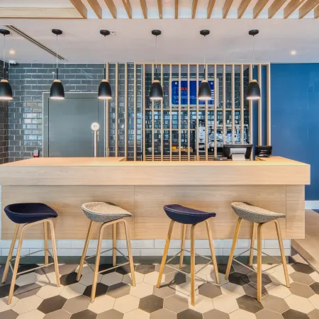 Holiday Inn Express MADRID - AIRPORT by IHG
