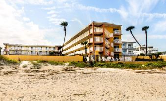 Comfort Inn & Suites Ormond Beach Oceanfront