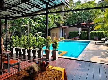 รูปภาพของบ้านสวนริมคลอง