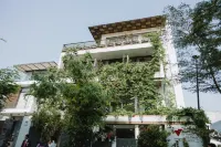 La Maison de Fleurs