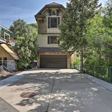 Provo Canyon Cabin 'Treehouse' w/ Mountain Views