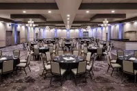 Pomeroy Hotel & Conference Centre Hotels in Clairmont