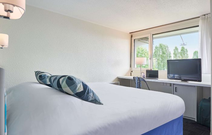 Kyriad Direct le Bourget - Gonesse