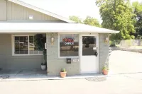 Economy Inn