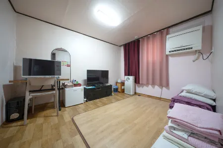 Yongin Mohyeon Motel Отели рядом с достопримечательностью «Yonin Natural Recreation Forest»