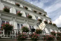 Logis - Hôtel & Restaurant le Bellevue Hotel a Jumieges