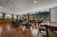 Best Western Detroit Livonia - breakfast