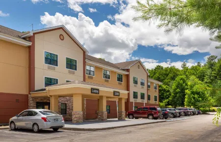Extended Stay America Suites - Nashua - Manchester Отели рядом с достопримечательностью «Merrimack Premium Outlets»