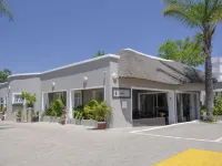 Firwood Lodge Hotels near Garsfontein