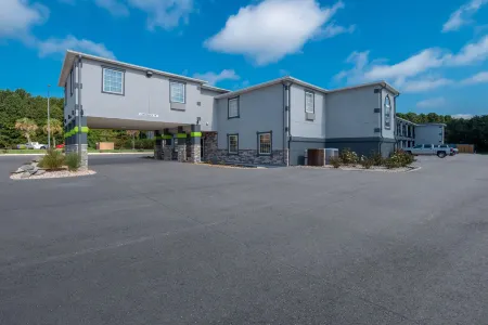 SureStay Hotel by Best Western Manning Отели в г. Маннинг