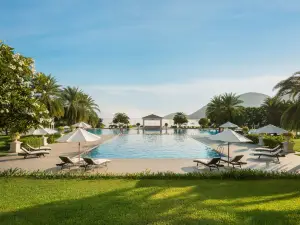 Nha Trang Marriott Resort & Spa, Hon Tre Island