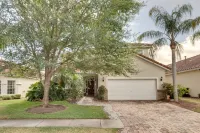 Lanai & Pool: Spacious Villa Near Disney! - Kylpylä