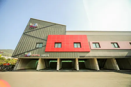 Chilgok Palgongsan Road (Beauti) Отели рядом с достопримечательностью «Palgongsan National Park»