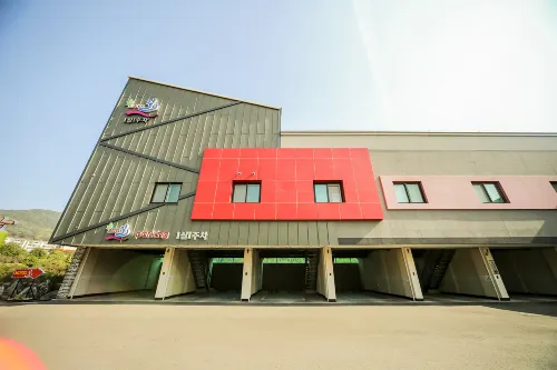 Chilgok Palgongsan Road (Beauti) Hotels in Chilgok